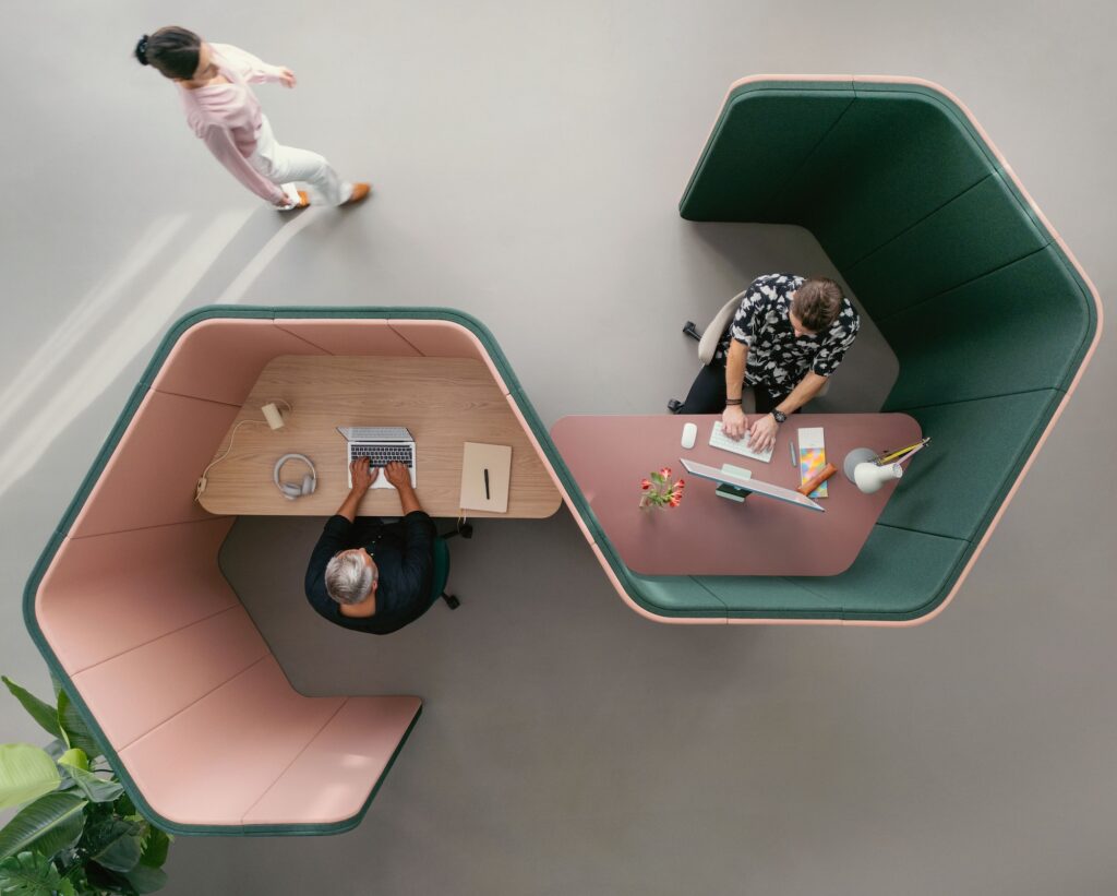 Arbeitsplatz im modernen Büro